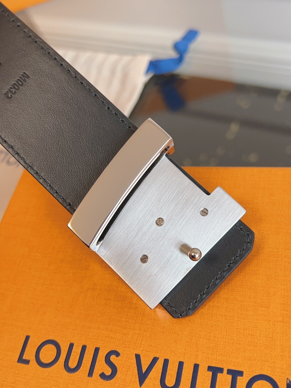 ルイヴィトンベルト内部構造